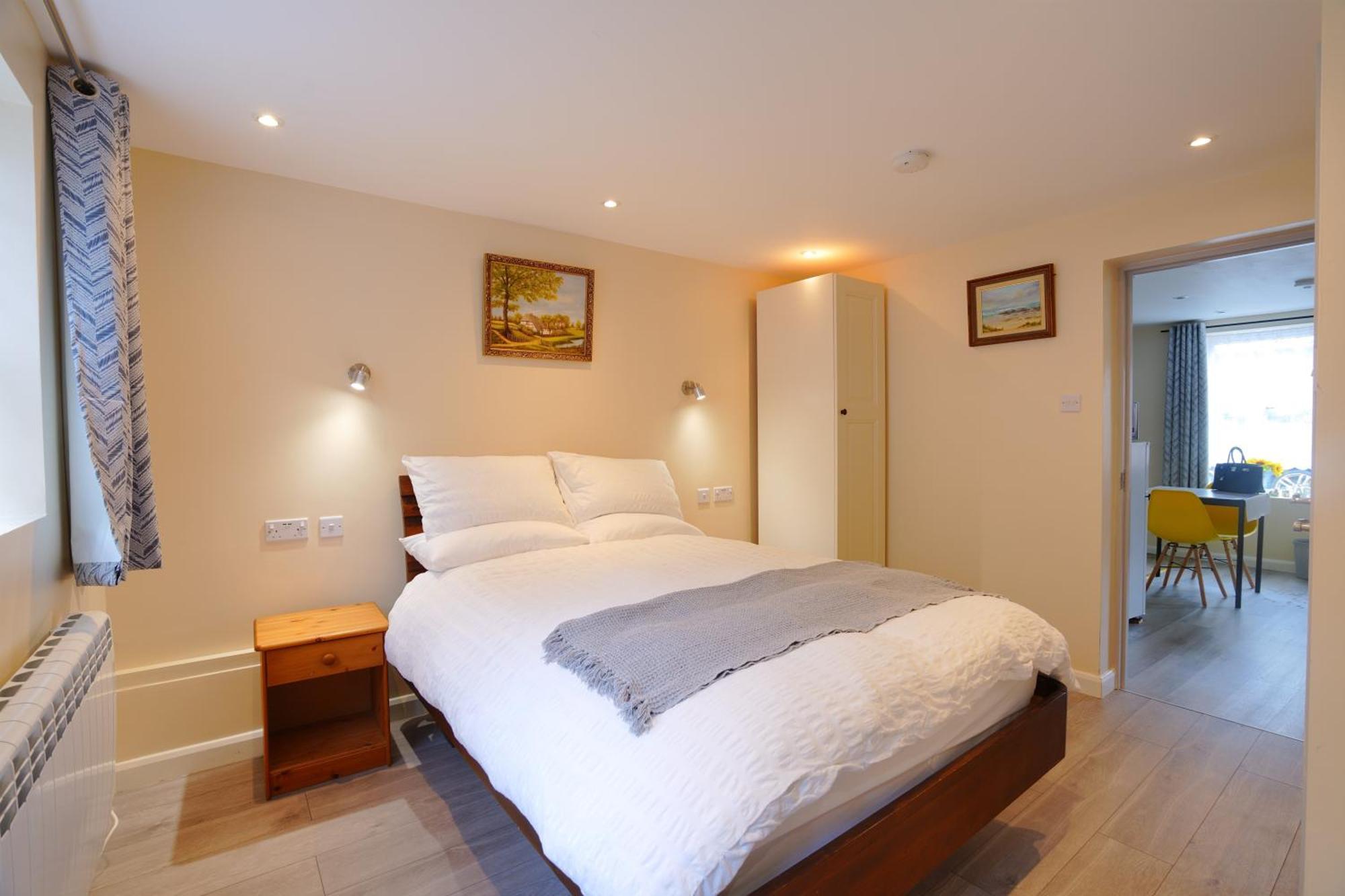 House With 3 Ensuite Bedrooms And A Private Garden Oxford Room photo