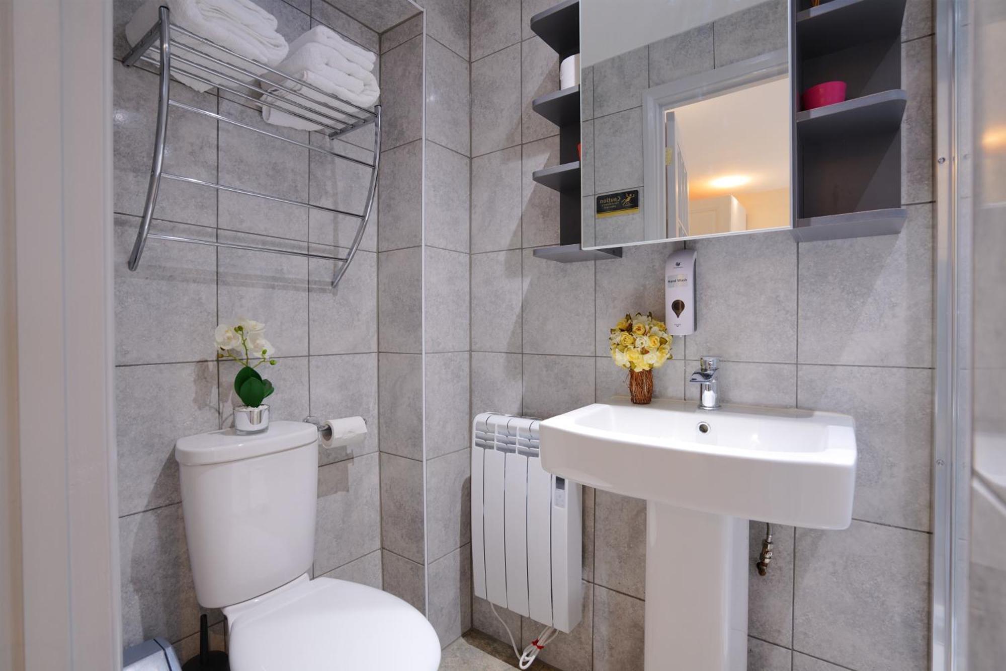 House With 3 Ensuite Bedrooms And A Private Garden Oxford Room photo
